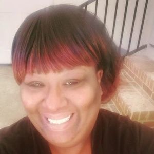 Meet your Posher, Candy